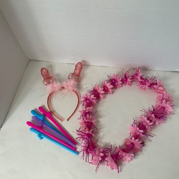 Bachelorette Party Favors includes Headband, Straws and Necklace - Picture 7 of 9